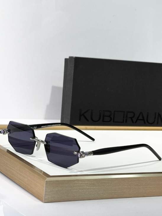 Picture of Kuboraum Sunglasses _SKUfw70683280fw